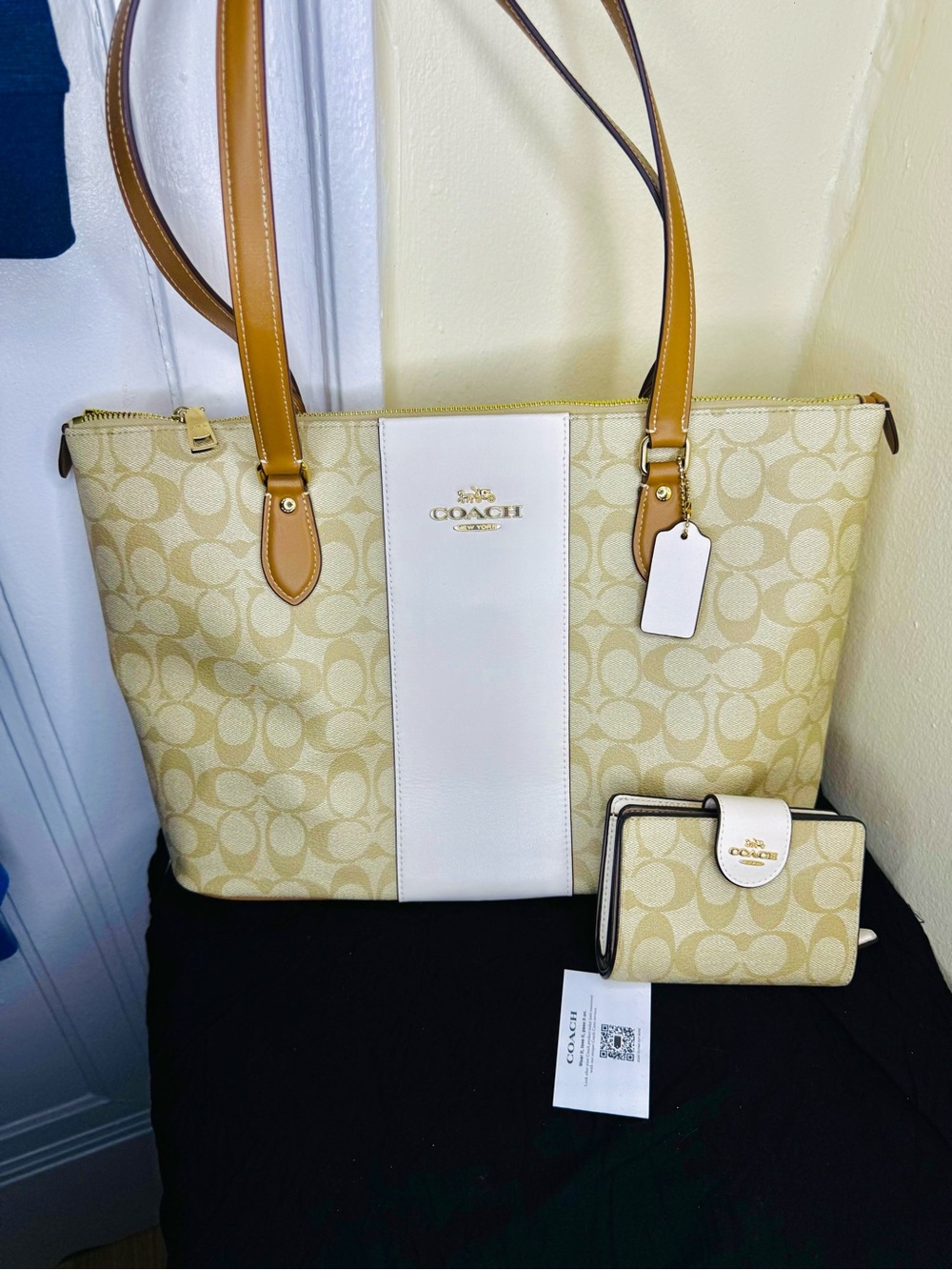 COACH Signature Canvas Gallery Tote in Cream and Tan with matching wallet